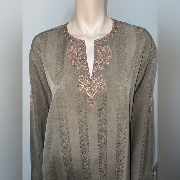 Jash Creation Embroidered Blouse 42 - Picture 2 of 9